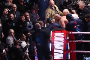 Eddie Hearn muestra inconformidad de que Fury y Joshua peleen fuera del Reino Unido