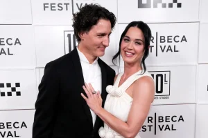 Katy Perry y Justin Trudeau captados en una escapada romántica a las playas de Saint-Tropez