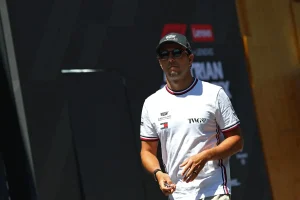 Checo Pérez recorrerá las calles de Ciudad de México por sus 300 grandes premios en la F1