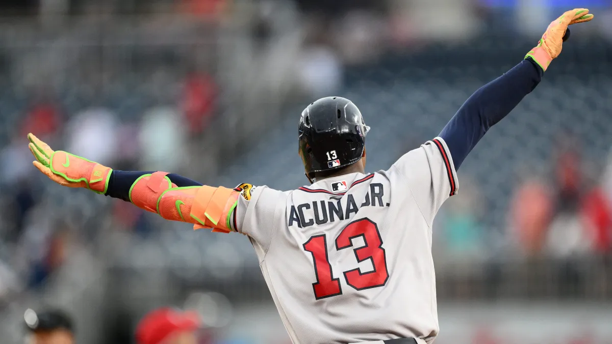 Ronald Acuña Jr. sigue haciendo historia en las Grandes Ligas
