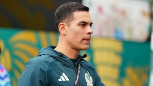 El Káiser se pone el overol con la selección mexicana y arranca su gira en el nido rojinegro