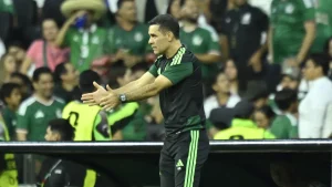 Miguel Herrera le da un espaldarazo a Rafa Márquez