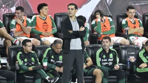 Rafa Márquez saca la cara por los jóvenes de la selección mexicana