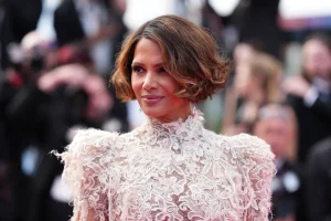 La orden de alejamiento contra Halle Berry se extendió mientras la batalla legal